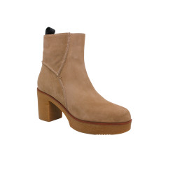 rosemetal boots